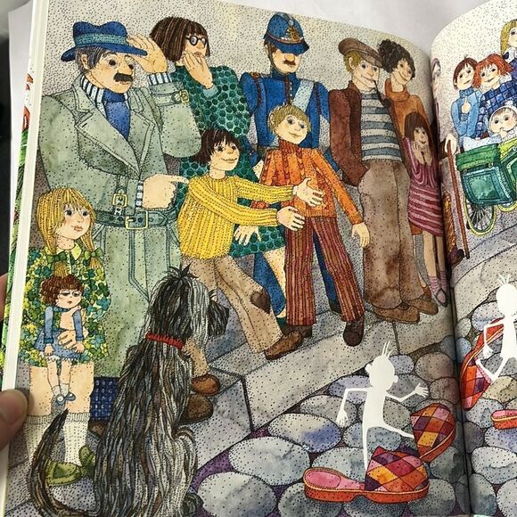 The Little Slipper Man First US Publication 1973 Hardcover Children's‎ Book - Picture 4 of 7